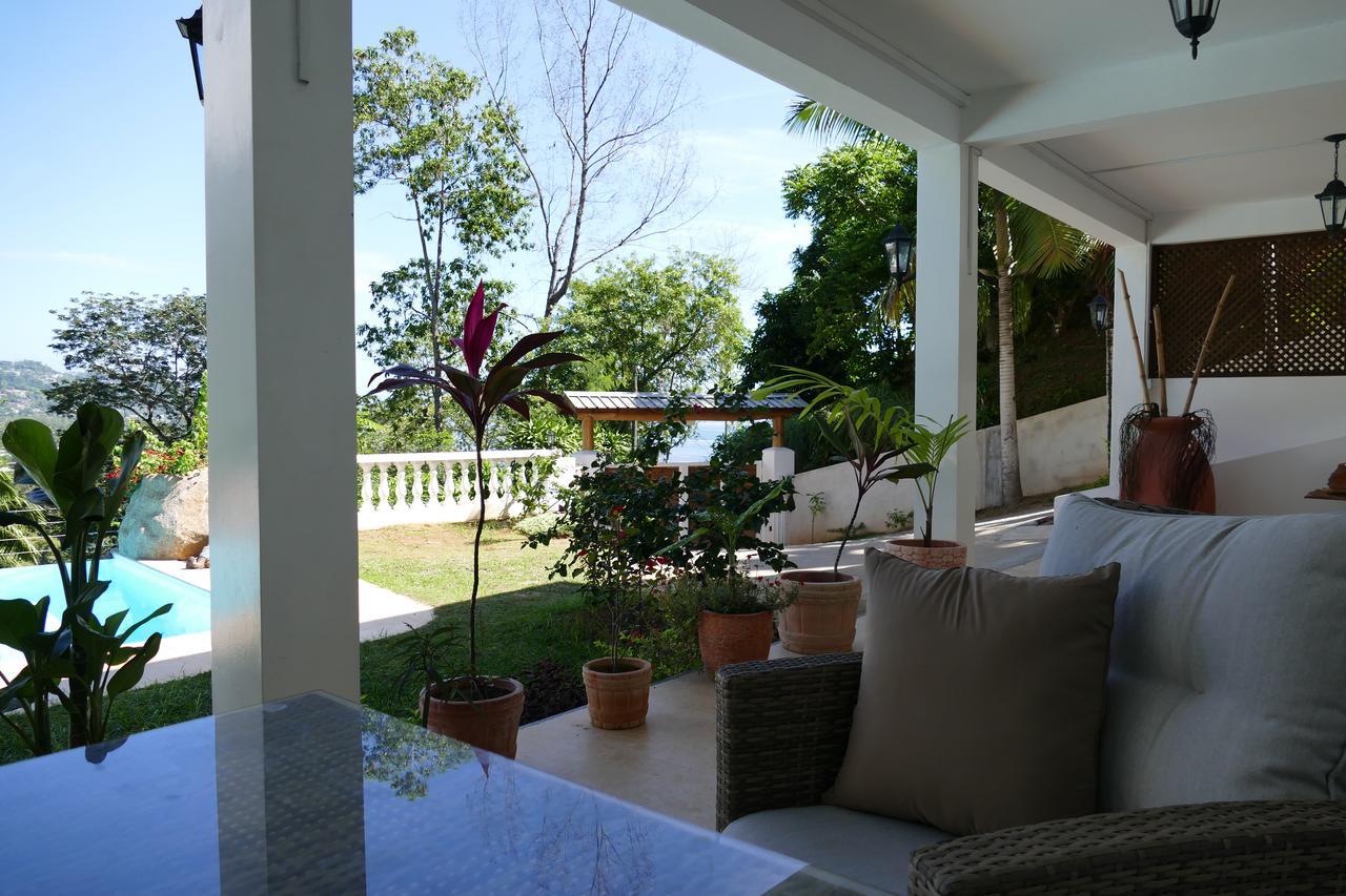 Karibu Villa *